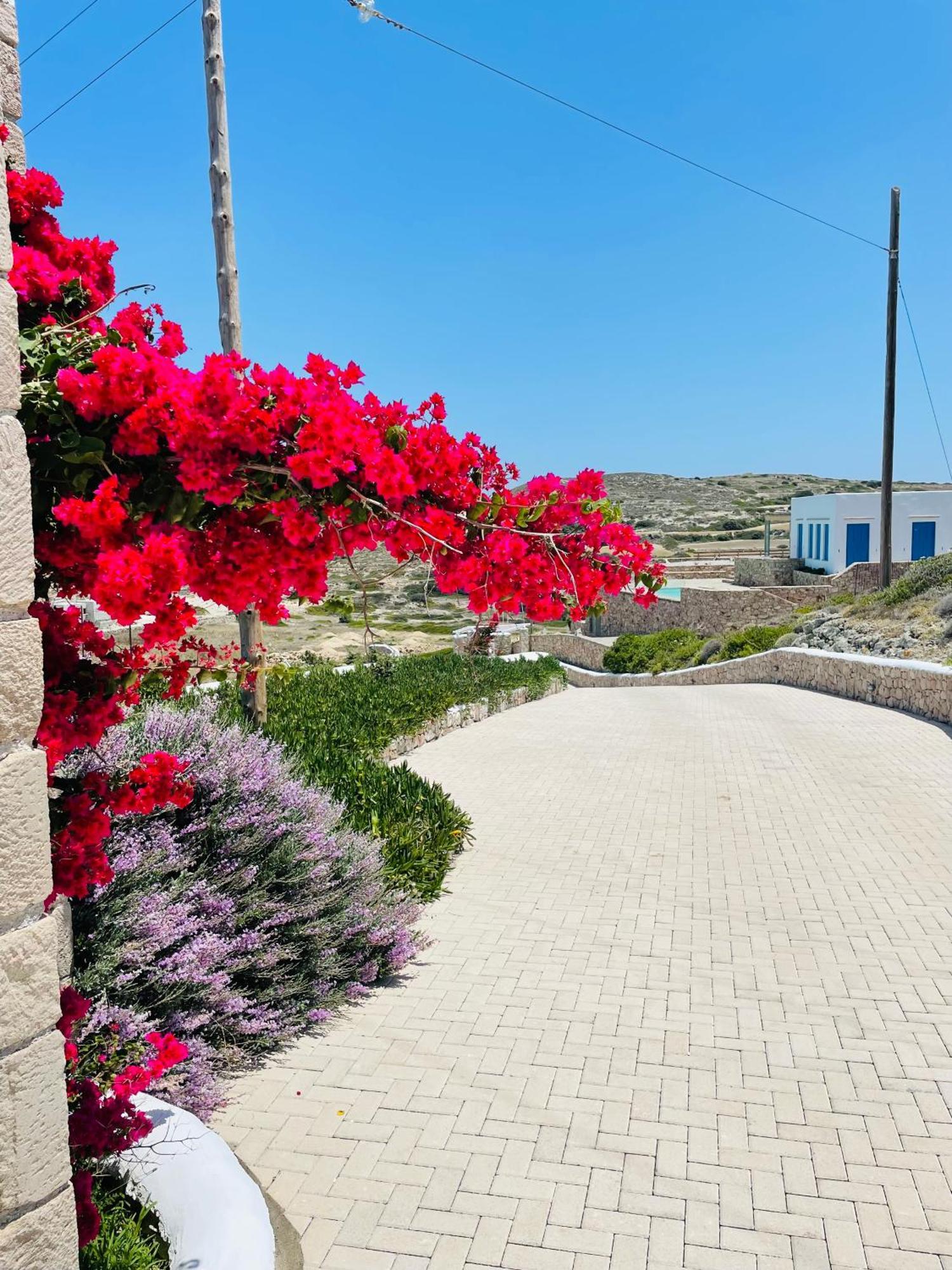 Milo Milo Suites Mandrakia Exterior foto