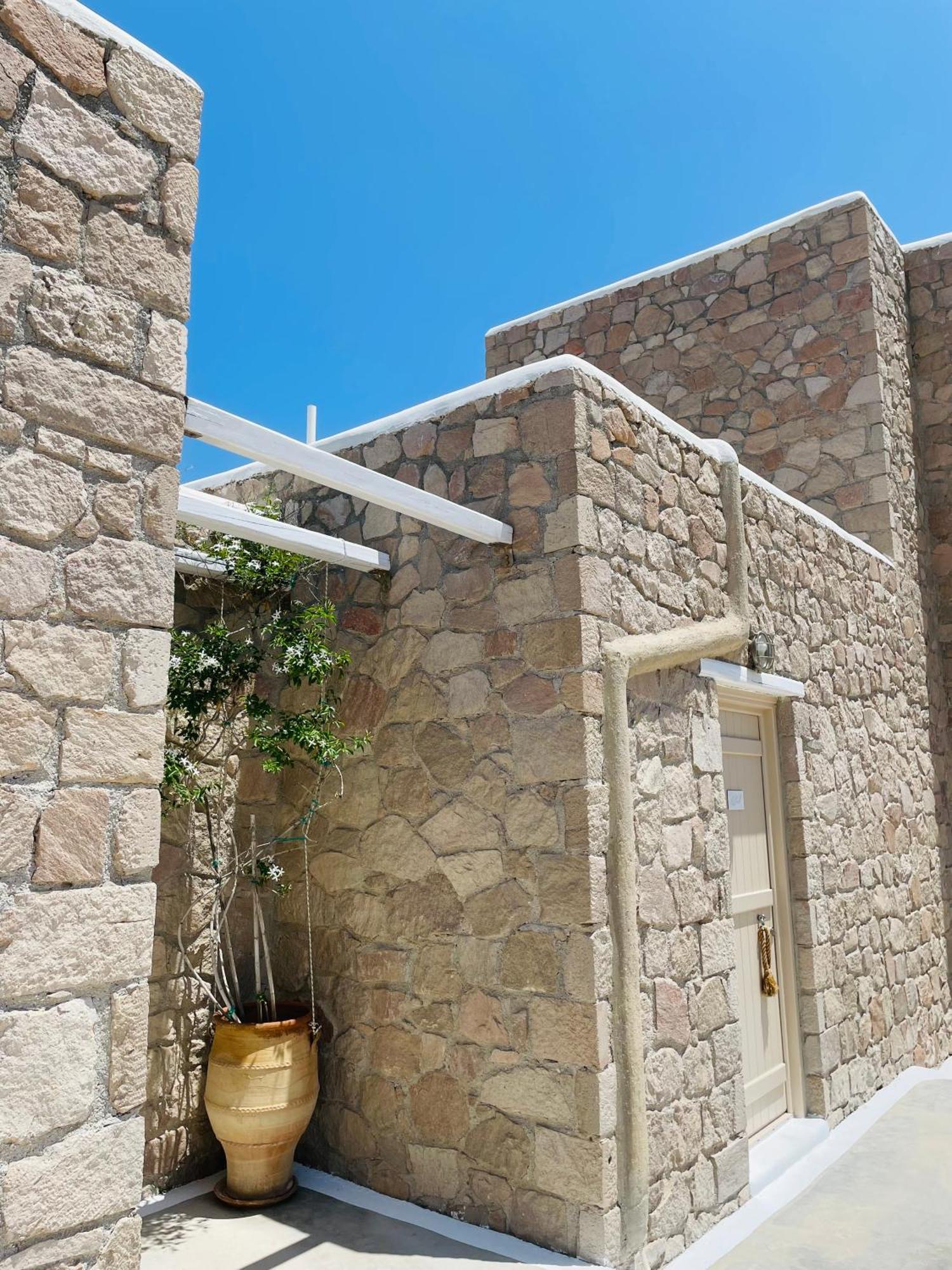 Milo Milo Suites Mandrakia Exterior foto